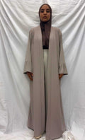 kimono largo in taupe color featuring long open-front design and two-tone sleeve lining for subtle contrast and style